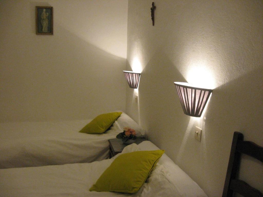 לורדה Hotel Notre Dame De Fourviere מראה חיצוני תמונה