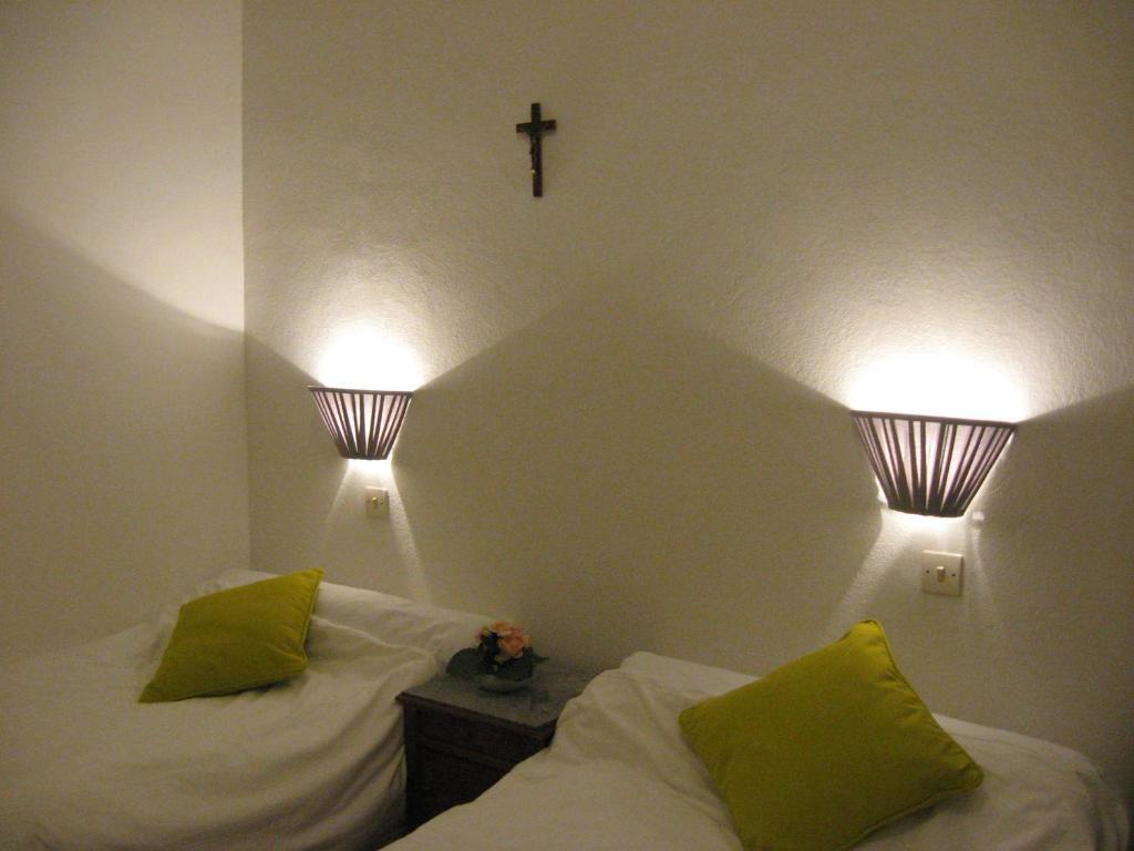 לורדה Hotel Notre Dame De Fourviere חדר תמונה